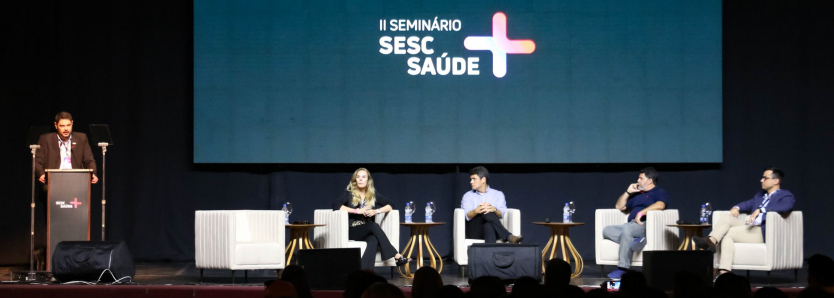 Palestrantes discutem saúde mental durante a última edição do Seminário Sesc+ Saúde no Centro Cultural Sesc Quitandinha, Petrópolis.